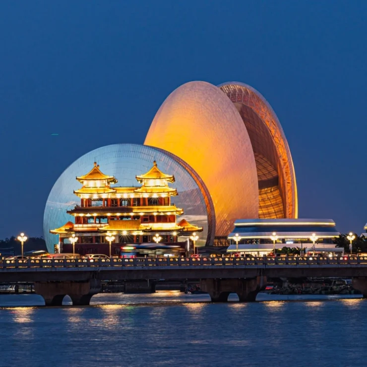 Escape the Cosmic Thrills: Your Ultimate Guide to Day Trips from Chimelong Spaceship Hotel to Zhuhai’s Beaches & Nature Spots